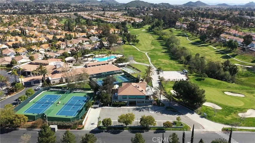 Overview of The Colony.