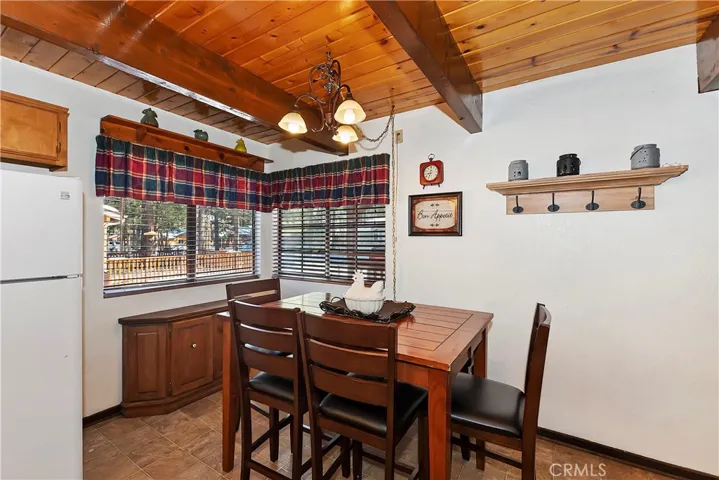 805 E Barker Boulevard, Big Bear, California 92314