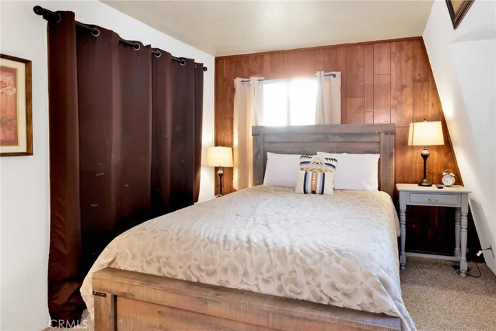 805 E Barker Boulevard, Big Bear, California 92314