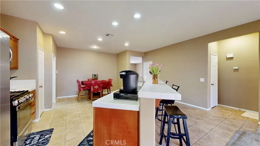 13618 Hamlet Street, Victorville, California 92392