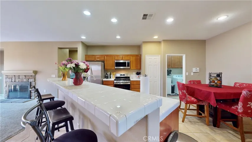 13618 Hamlet Street, Victorville, California 92392