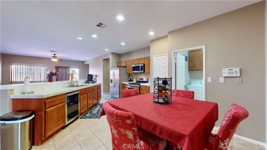13618 Hamlet Street, Victorville, California 92392