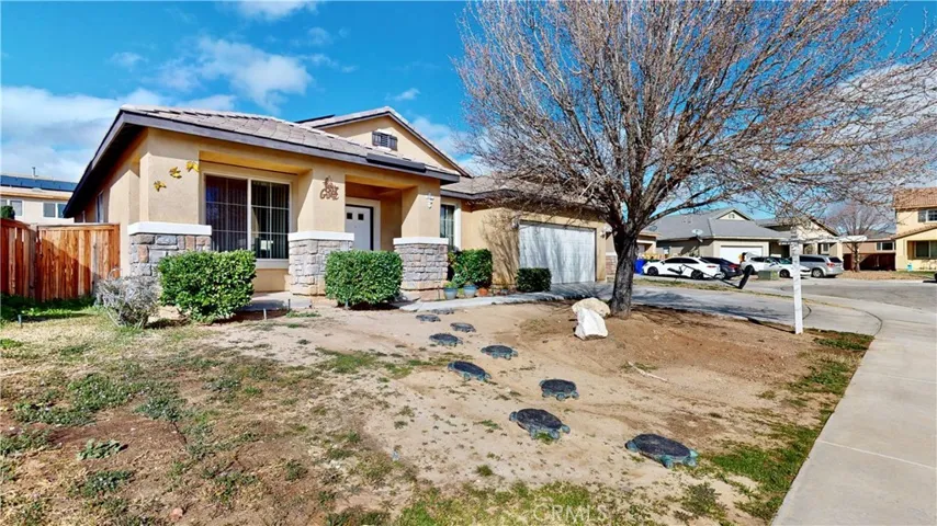 13618 Hamlet Street, Victorville, California 92392