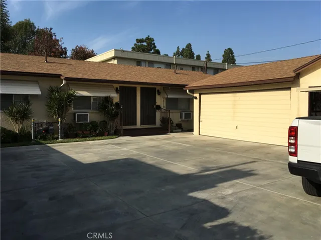 10437 Western Avenue, Downey, California 90241