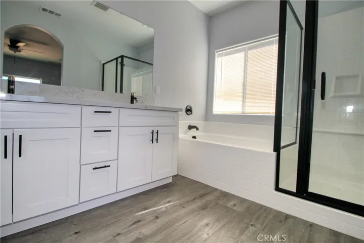 Primary Suite Bathroom