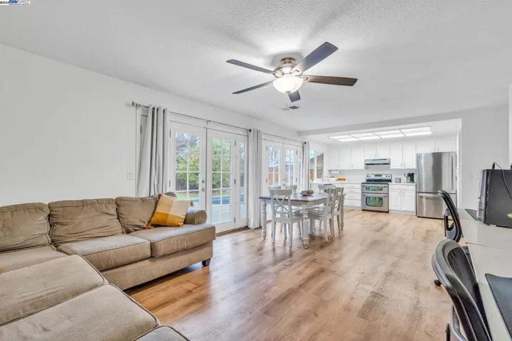 742 Blue Ridge Ln, Vacaville, California 95688