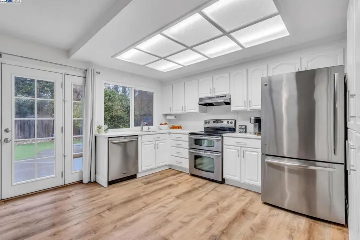 742 Blue Ridge Ln, Vacaville, California 95688