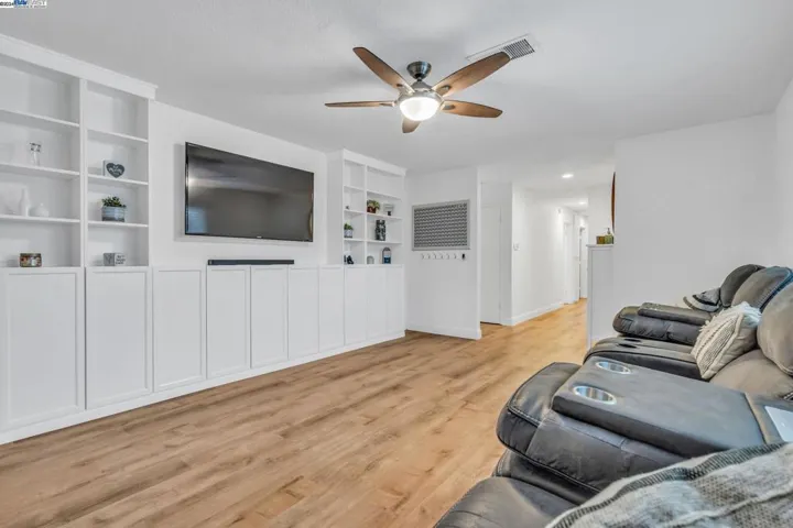 742 Blue Ridge Ln, Vacaville, California 95688