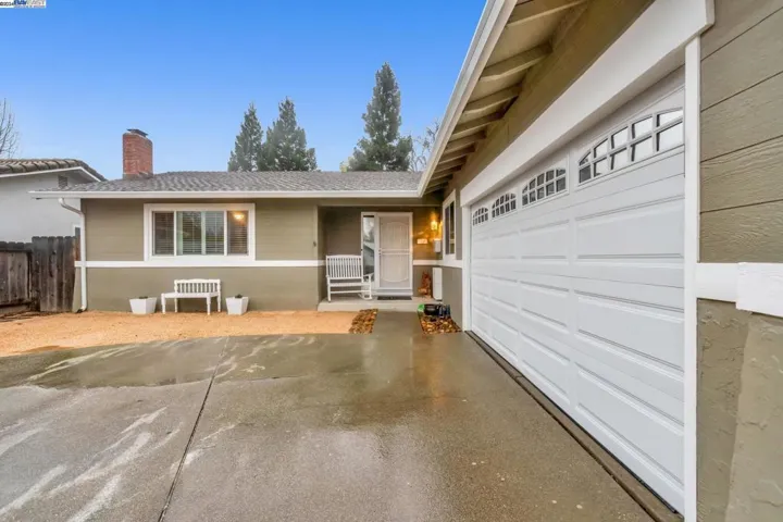 742 Blue Ridge Ln, Vacaville, California 95688