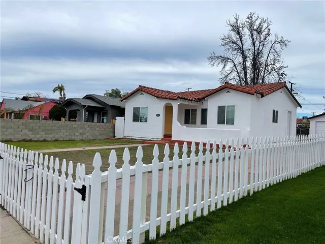 Bakersfield, California 93306