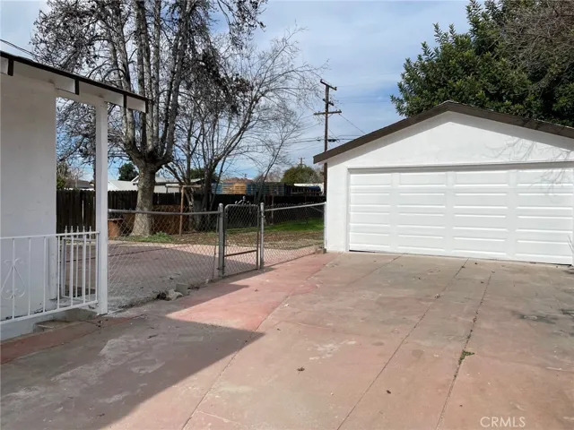 Bakersfield, California 93306
