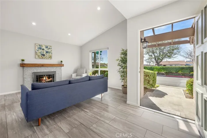 851 Saint Lucia Way, Placentia, California 92870