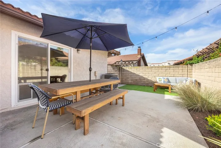 851 Saint Lucia Way, Placentia, California 92870