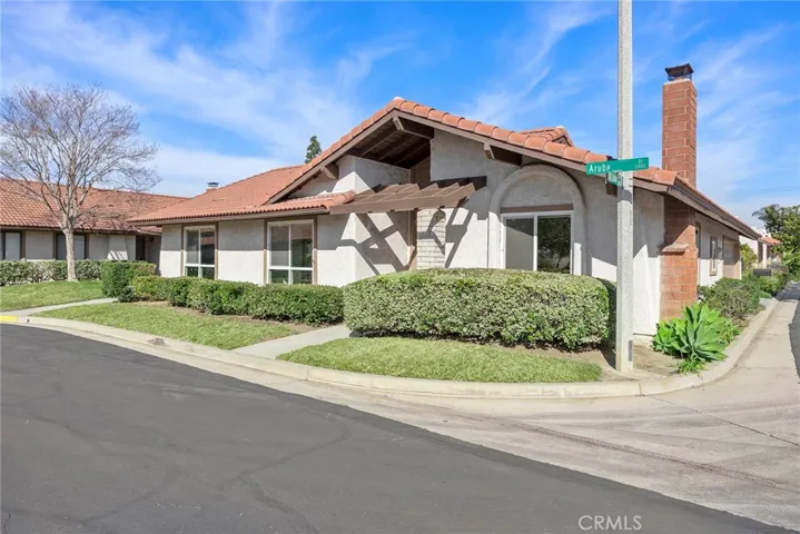 851 Saint Lucia Way, Placentia, California 92870