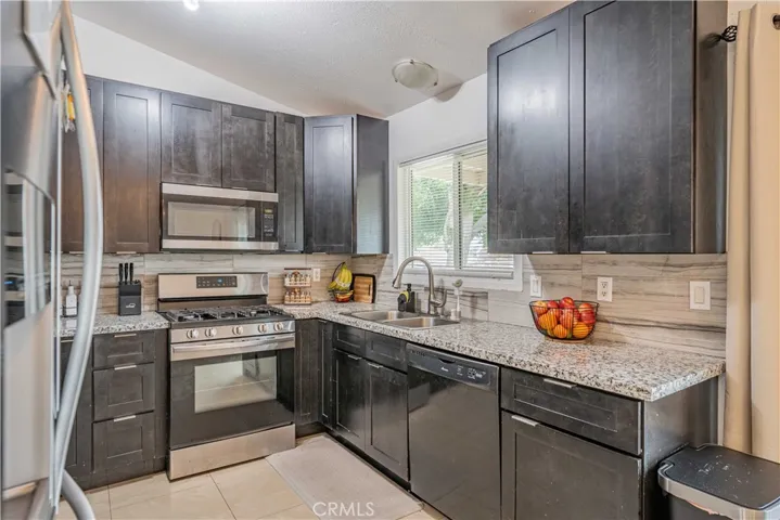 29131 Avenida De Las Flores, Menifee, California 92587