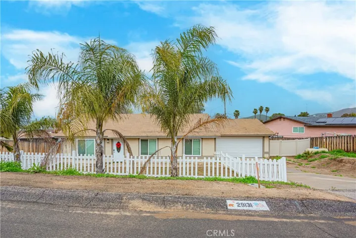 29131 Avenida De Las Flores, Menifee, California 92587