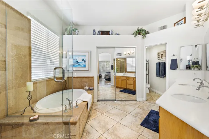 21524 Canaria, Mission Viejo, California 92692