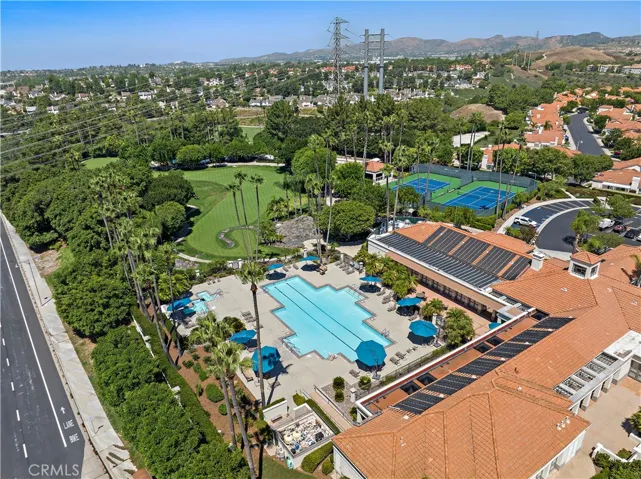 21524 Canaria, Mission Viejo, California 92692