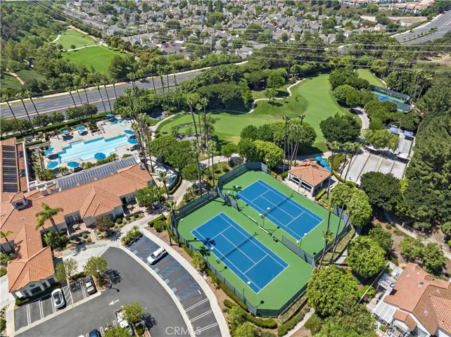 21524 Canaria, Mission Viejo, California 92692