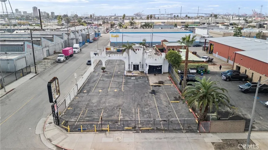 1500 W Pacific Coast, Long Beach, California 90810