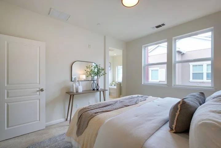 983 Alta Mar Terrace, San Jose, California 95126