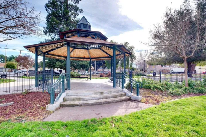 983 Alta Mar Terrace, San Jose, California 95126