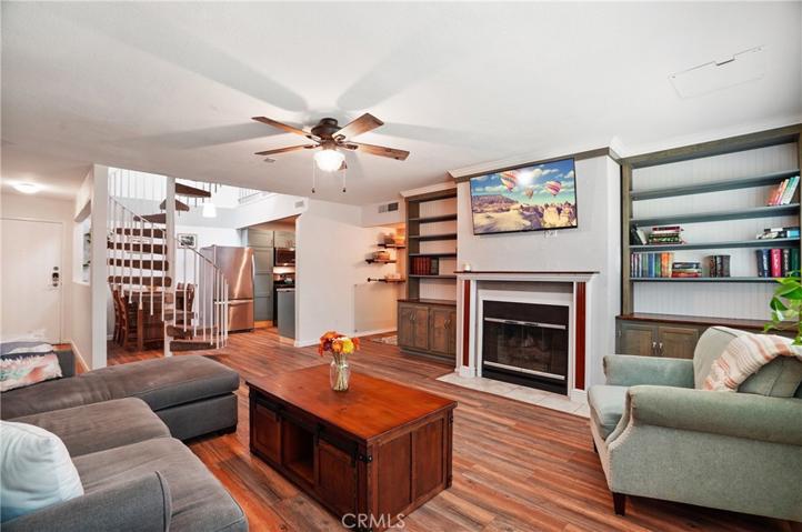 14937 Dickens Street Unit 207, Sherman Oaks, California 91403