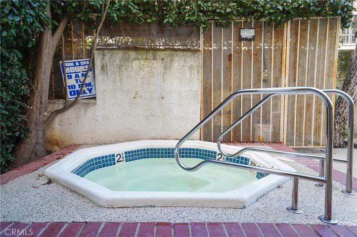 14937 Dickens Street Unit 207, Sherman Oaks, California 91403
