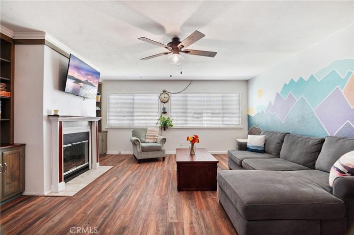 14937 Dickens Street Unit 207, Sherman Oaks, California 91403