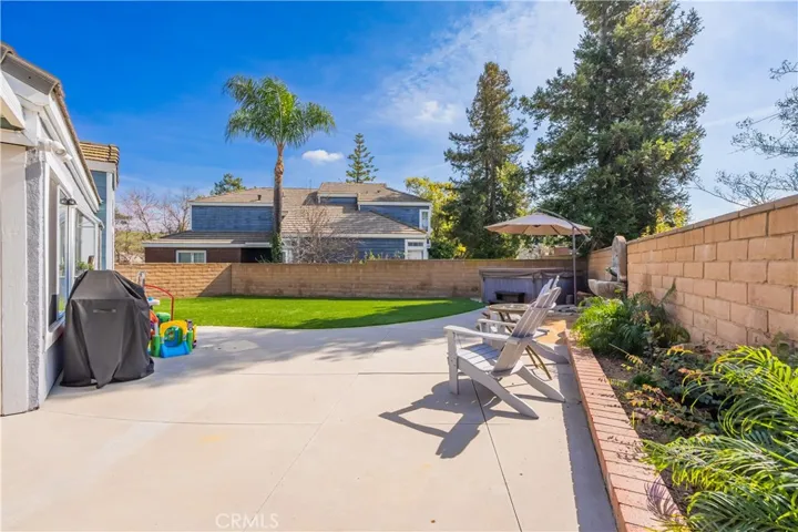 5767 Prairie Falcon Drive, La Verne, California 91750