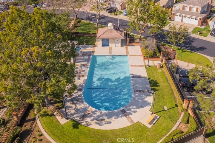 Community Pool & Spa