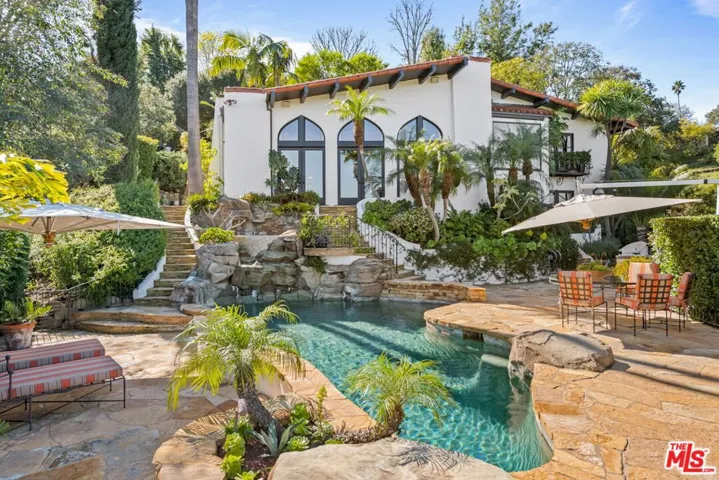 7519 Mulholland Drive, Los Angeles, California 90046