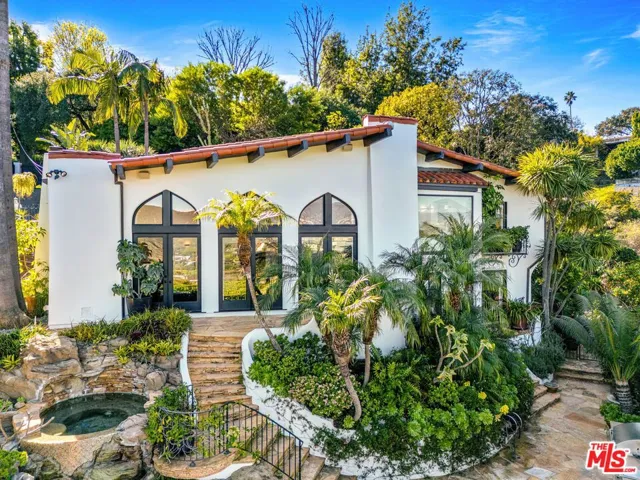 7519 Mulholland Drive, Los Angeles, California 90046