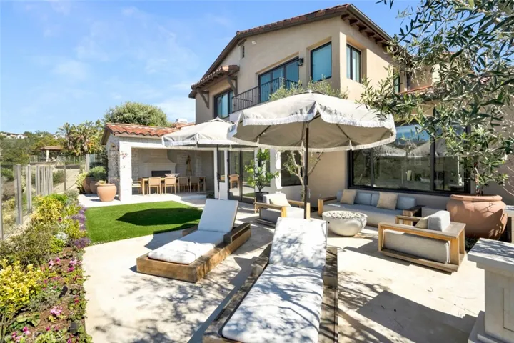 21 Shadowcast, Newport Coast, California 92657