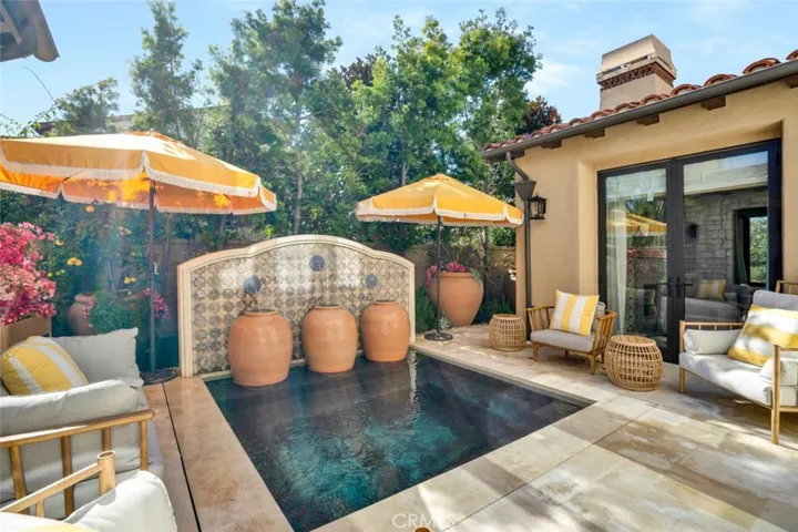 Plunge Pool