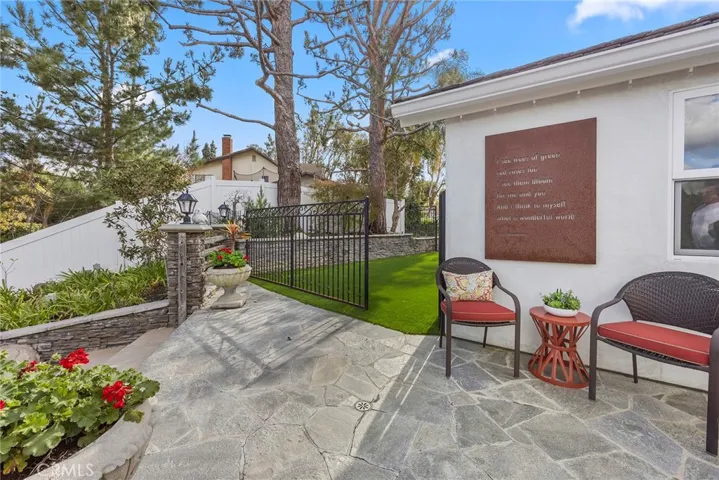 7301 E Stone Creek Lane, Anaheim Hills, California 92808