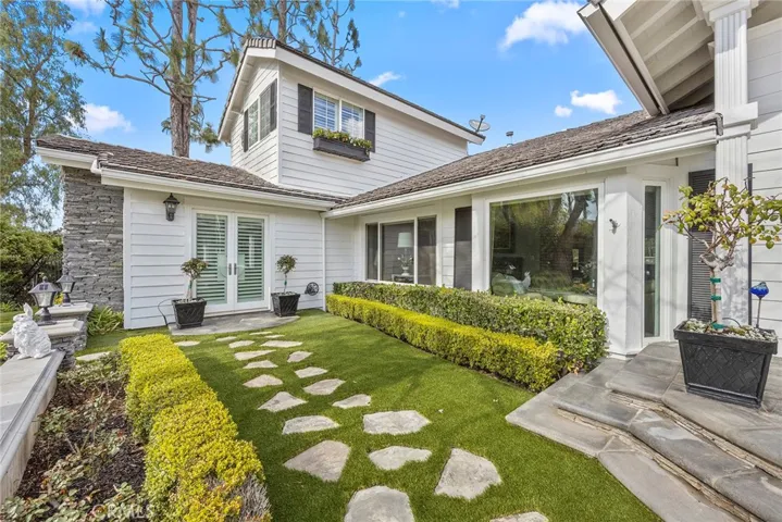 7301 E Stone Creek Lane, Anaheim Hills, California 92808