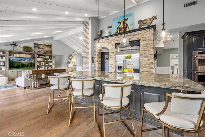 7301 E Stone Creek Lane, Anaheim Hills, California 92808
