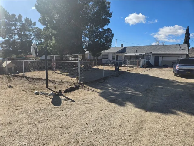 11150 Christenson Road, Lucerne Valley, California 92356