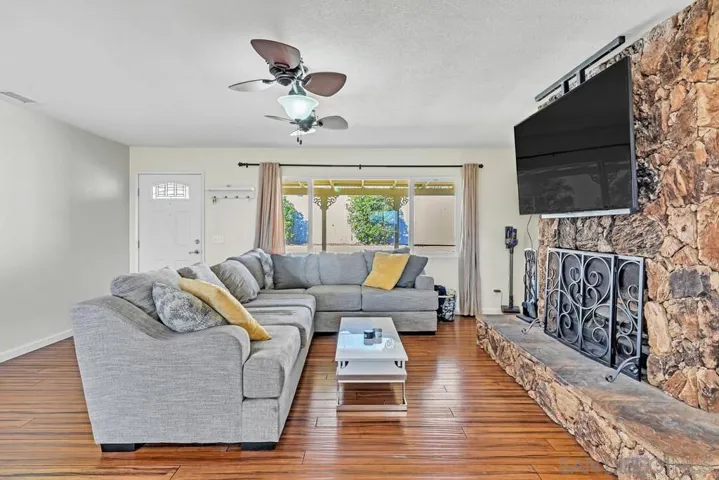 8420 Winter Gardens Blvd, Lakeside, California 92040