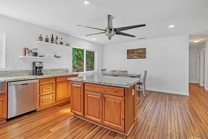 8420 Winter Gardens Blvd, Lakeside, California 92040