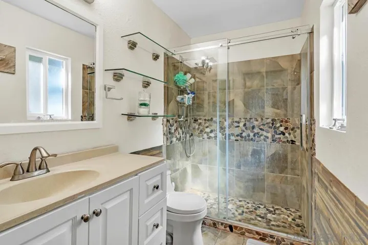 8420 Winter Gardens Blvd, Lakeside, California 92040