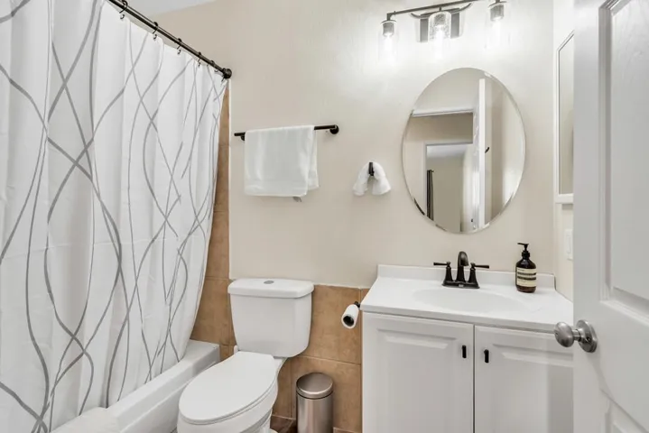 8420 Winter Gardens Blvd, Lakeside, California 92040
