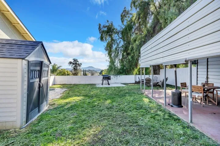 8420 Winter Gardens Blvd, Lakeside, California 92040