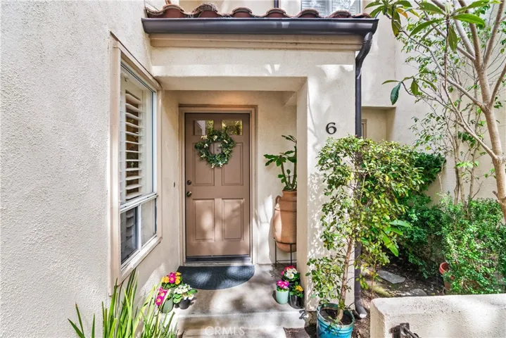 6 Corsica Drive, Newport Beach, California 92660