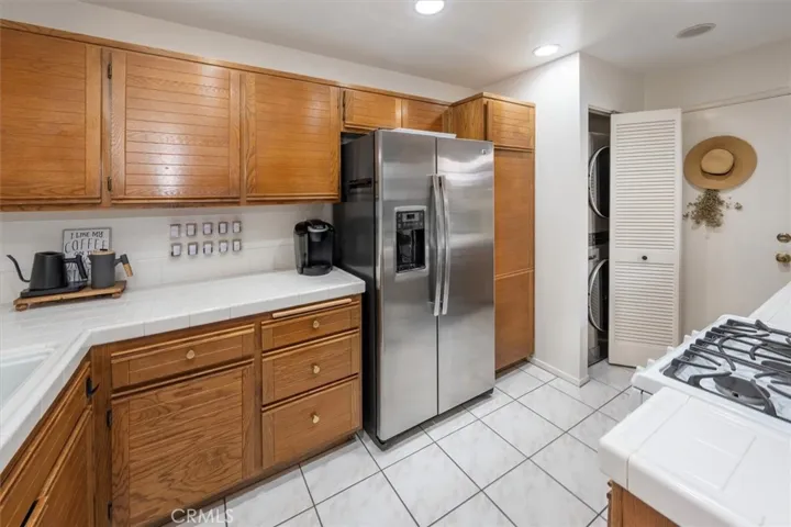 25847 Mcbean 24, Valencia, California 91355