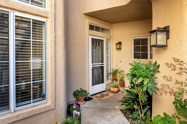 25847 Mcbean 24, Valencia, California 91355