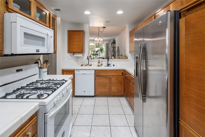 25847 Mcbean 24, Valencia, California 91355