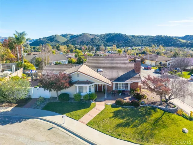 212 La Paz Circle, Arroyo Grande, California 93420