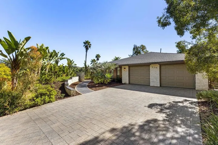 639 Valley Drive, Vista, California 92084